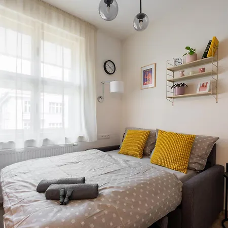 Urban Hideaway Apartment